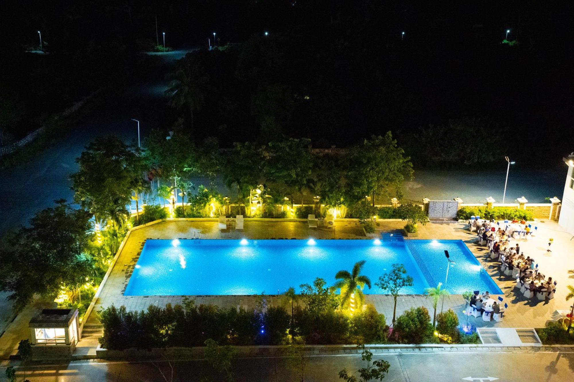 קפ Sangkahak Mith Hotel מראה חיצוני תמונה