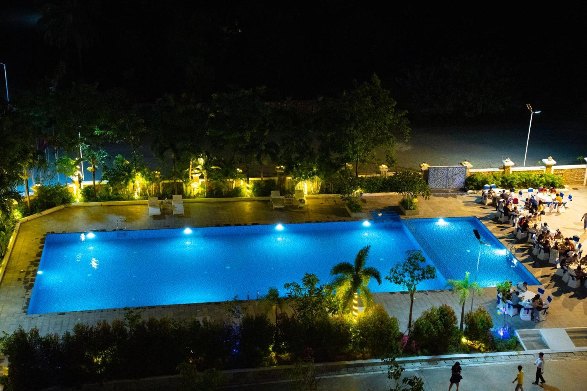 קפ Sangkahak Mith Hotel מראה חיצוני תמונה